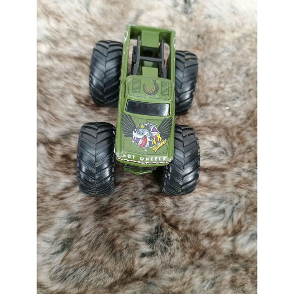 Hot Wheels Zombie Monster Truck Diecast 1:64 Scale Green With Graphics Durable - Picture 3 of 8